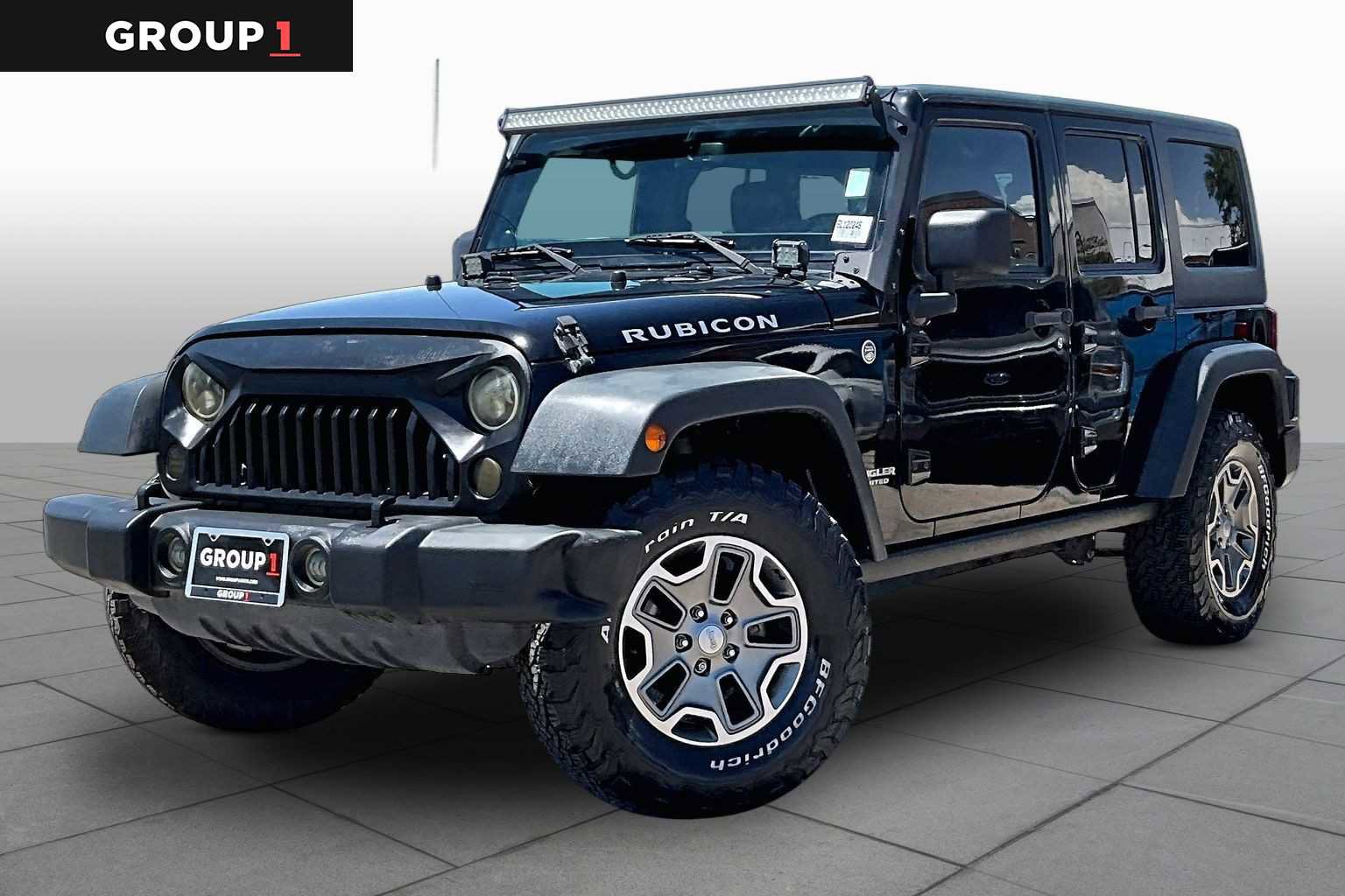Used 2014 Jeep Wrangler Unlimited Rubicon w/ Connectivity Group AWD/4WD image 1