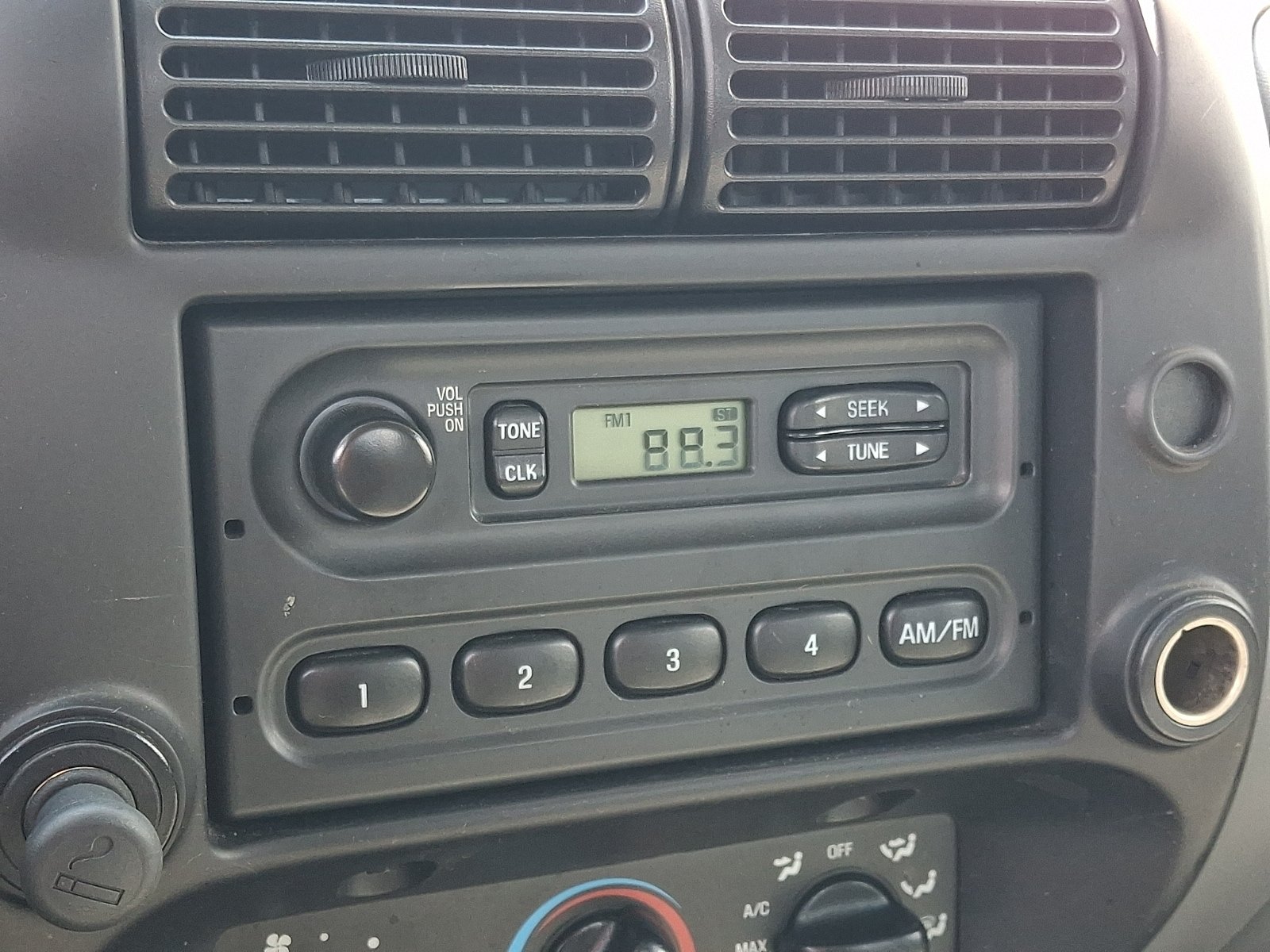 Used 2011 Ford Ranger XL RWD image 15
