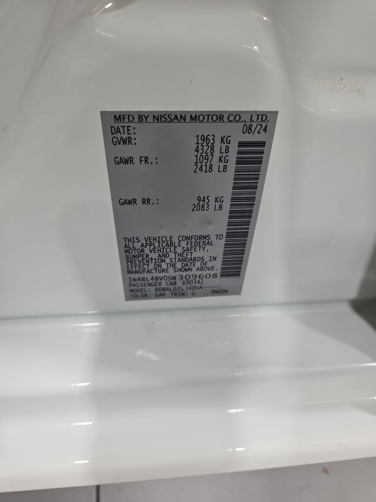 Certified 2025 Nissan Altima 2.5 S FWD image 29