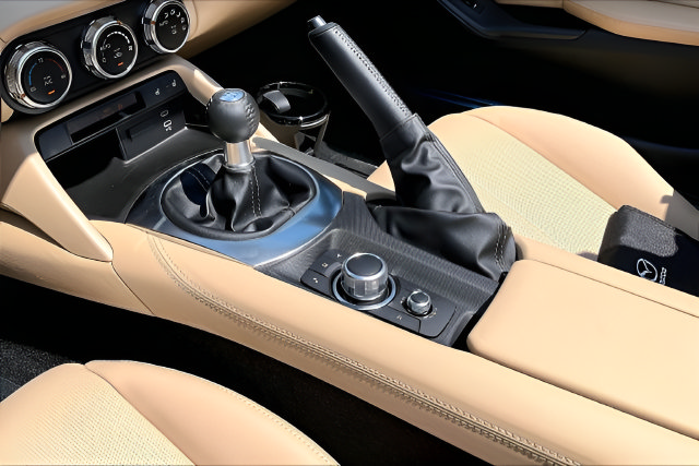 New 2026 MAZDA MX-5 Miata Grand Touring RWD image 9