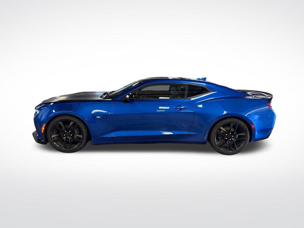 Used 2018 Chevrolet Camaro LT RWD video 2