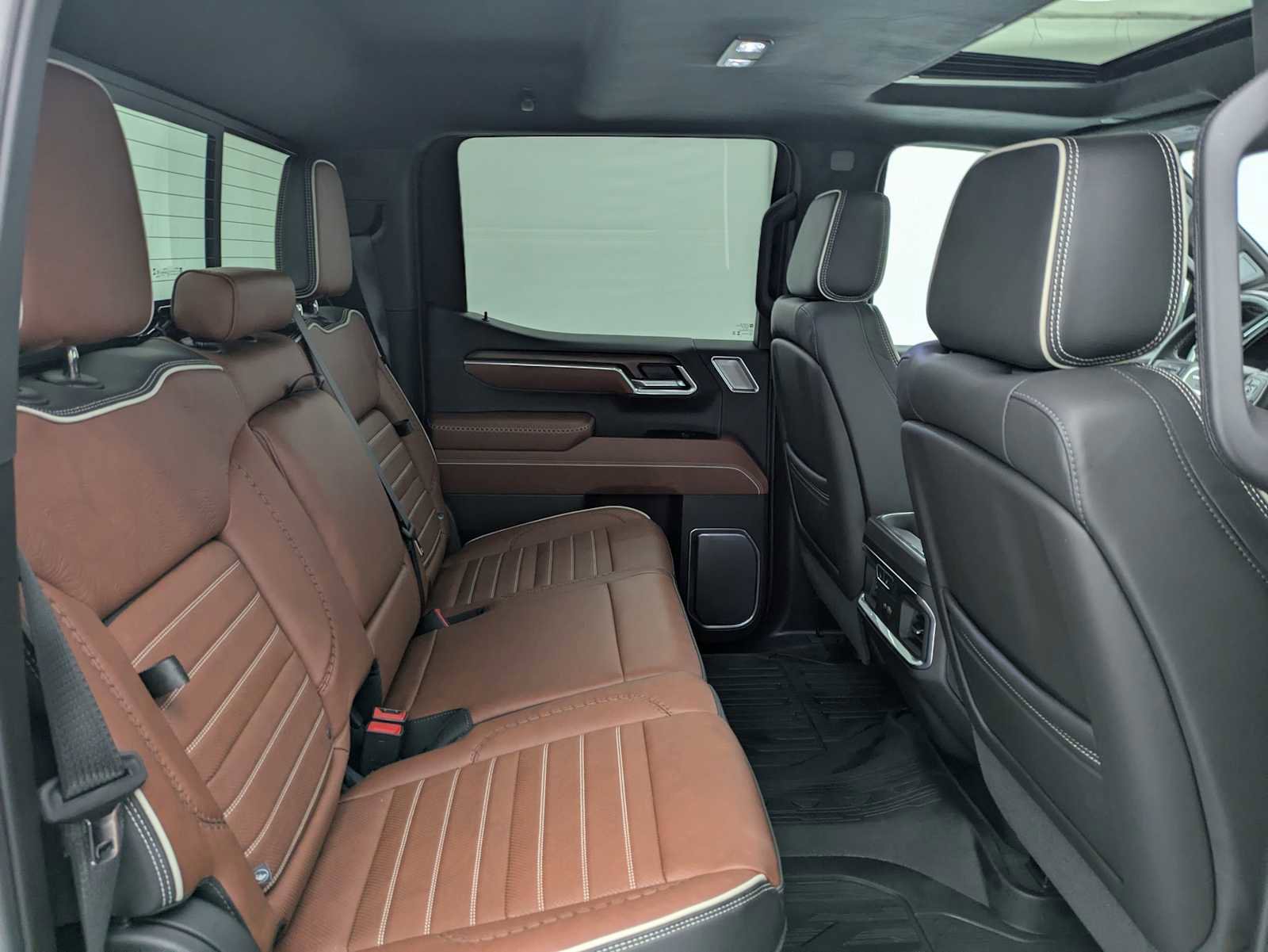 Used 2025 GMC Sierra 1500 Denali Ultimate image 23