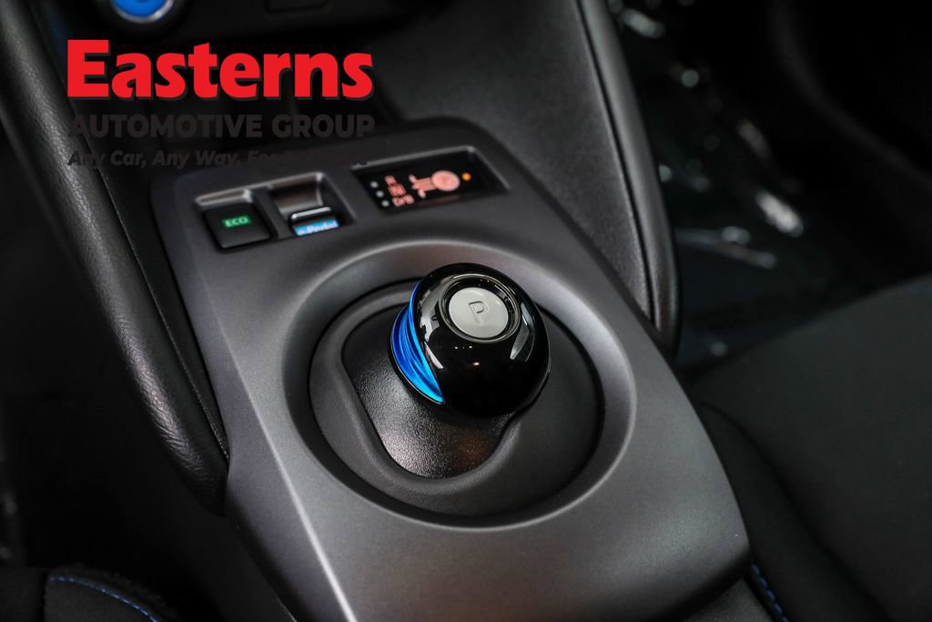 Used 2023 Nissan Leaf S image 12