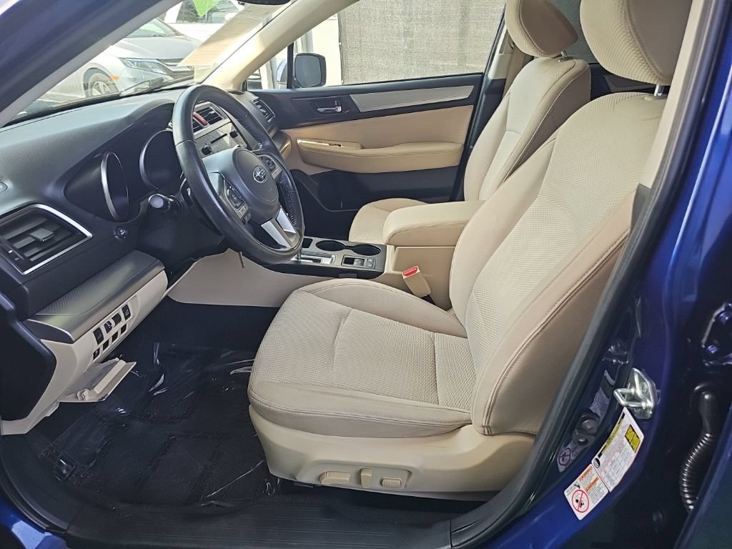 Used 2017 Subaru Outback 2.5i Premium AWD/4WD image 34