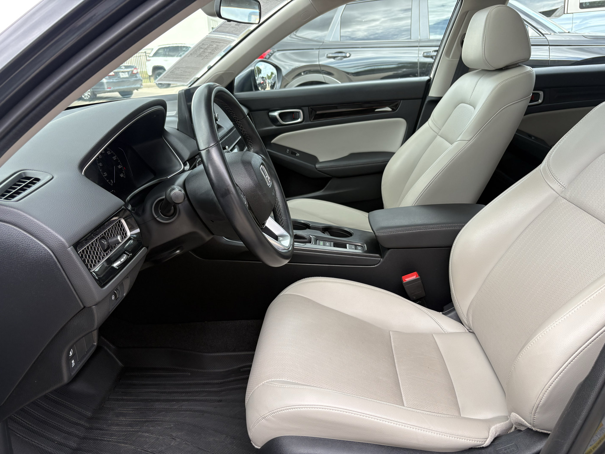Certified 2024 Honda Civic EX-L image 10