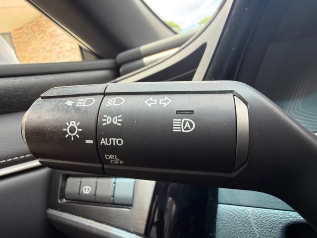 Used 2023 Lexus ES 350 w/ Accessory Package (Z1) FWD image 25