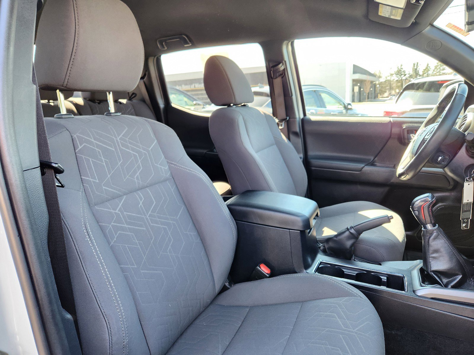 Used 2019 Toyota Tacoma TRD Sport image 15