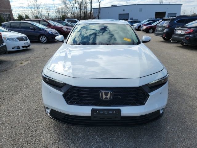 Used 2023 Honda Accord EX-L image 2
