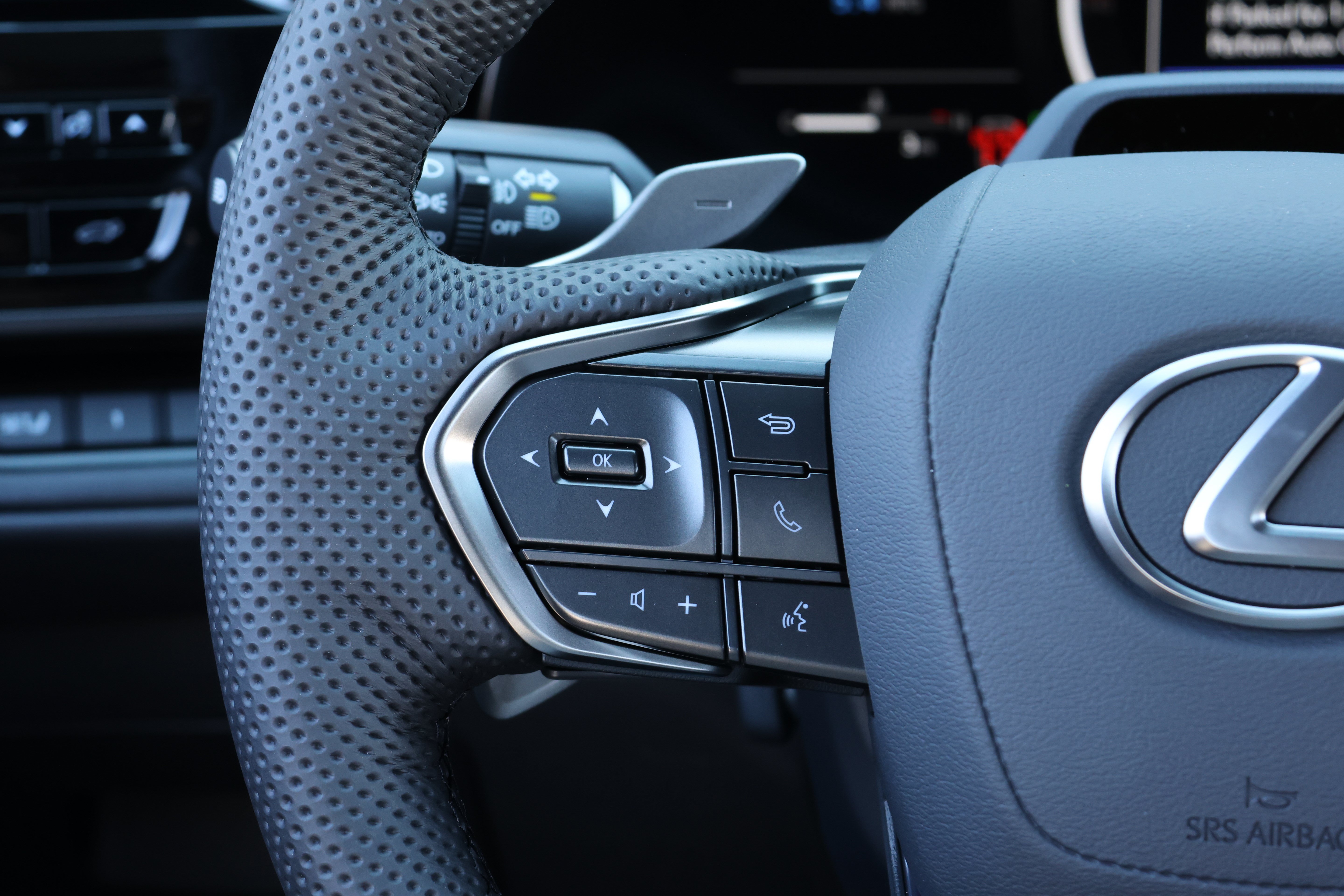 New 2026 Lexus TX 500h AWD image 28