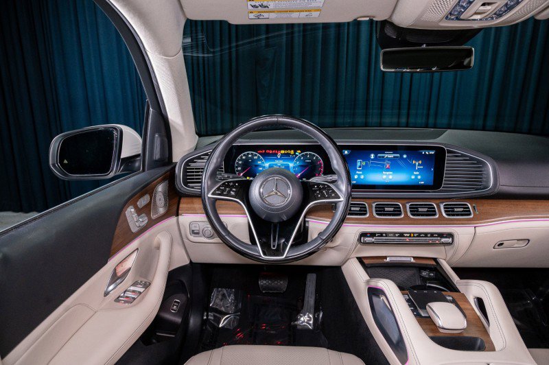 Certified 2024 Mercedes-Benz GLE 450 4MATIC image 18