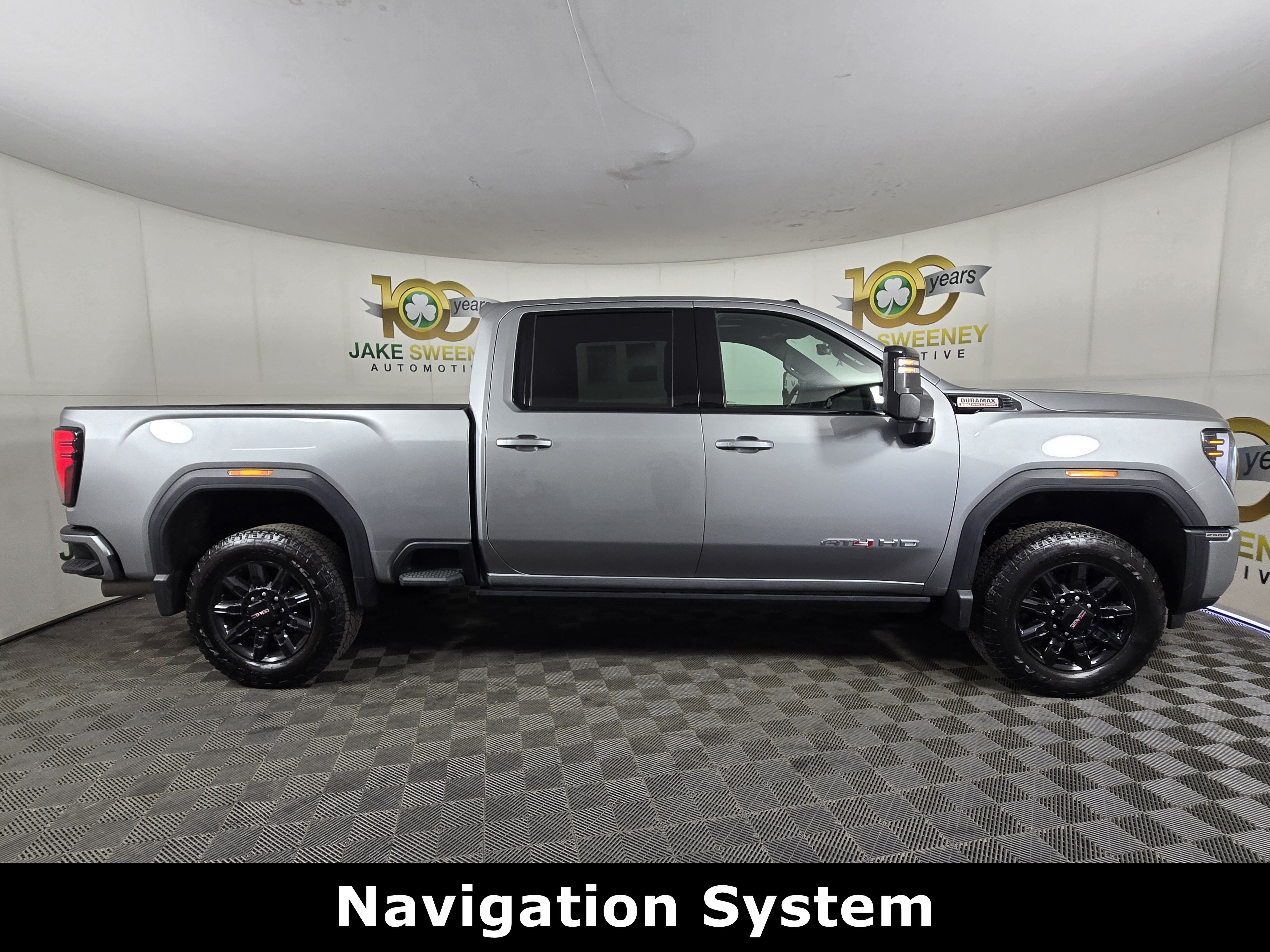 Certified 2025 GMC Sierra 2500 AT4 w/ AT4 Premium Plus Package AWD/4WD image 10