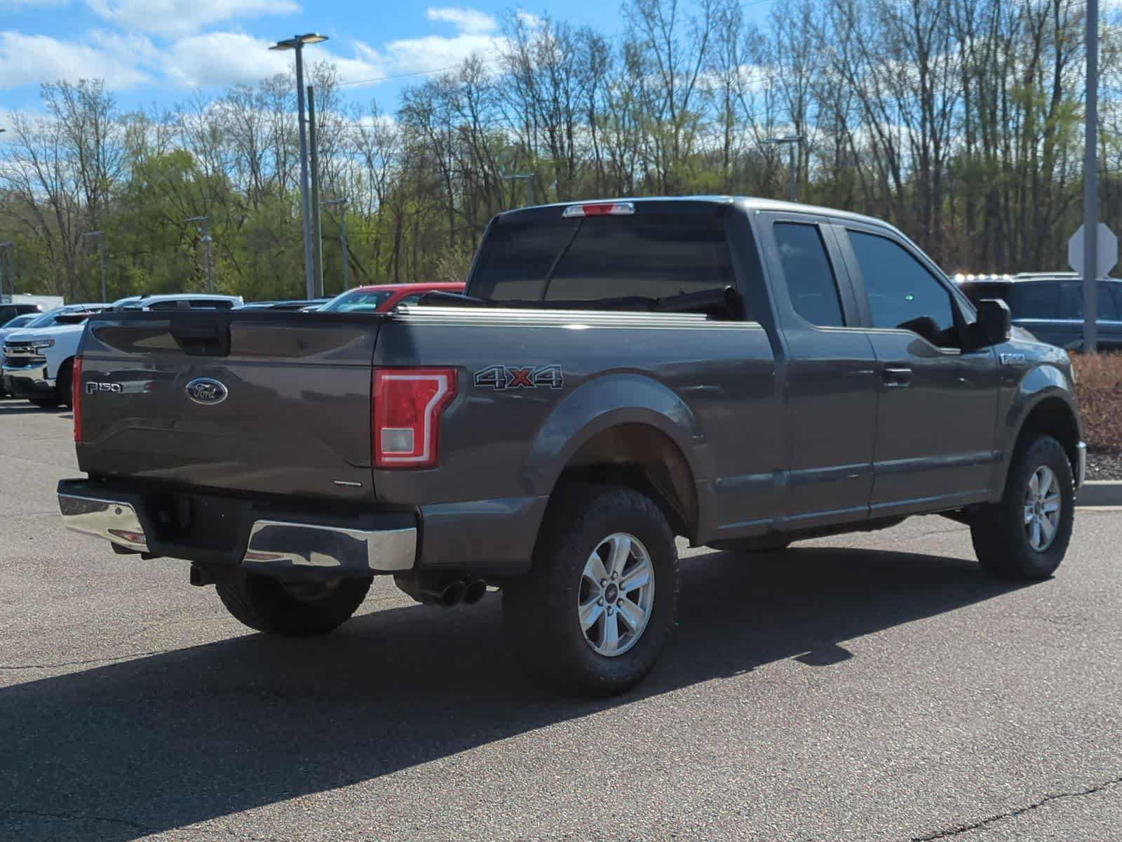 Used 2015 Ford F150 XL w/ Equipment Group 101A Mid AWD/4WD image 8