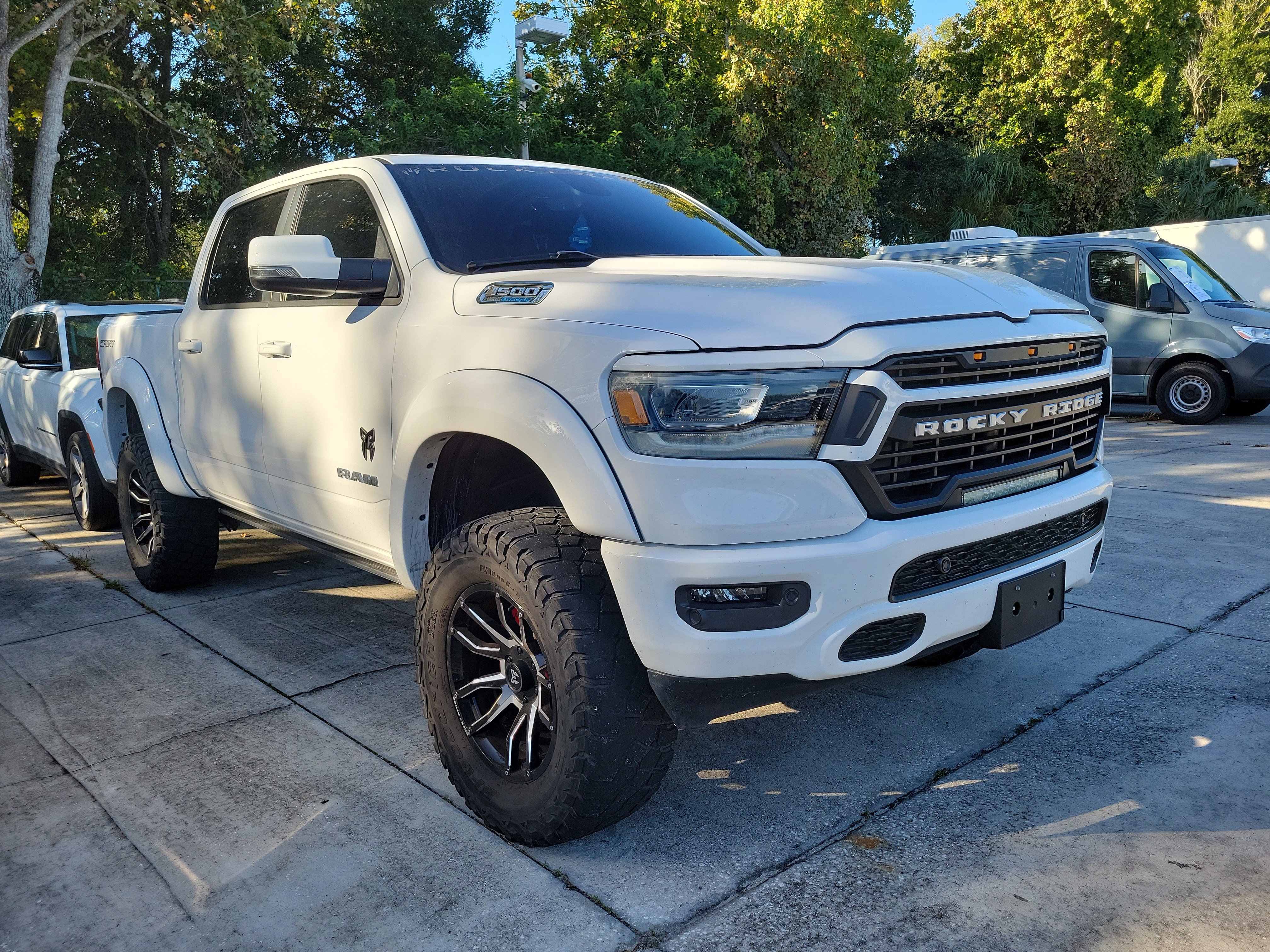 Used 2023 RAM 1500 Big Horn AWD/4WD image 4