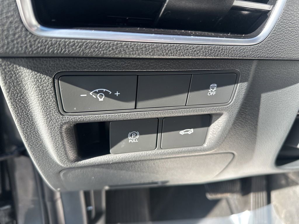 Used 2025 Hyundai Sonata SEL image 14