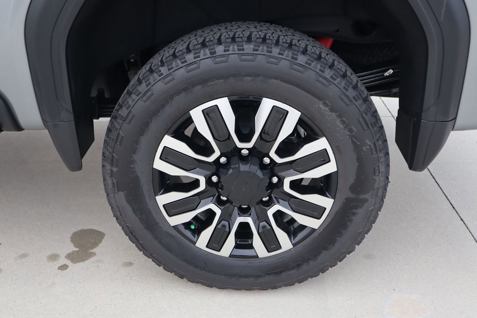 New 2026 GMC Sierra 2500 Denali Ultimate image 6