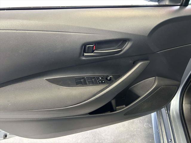 Certified 2025 Toyota Corolla LE FWD image 16