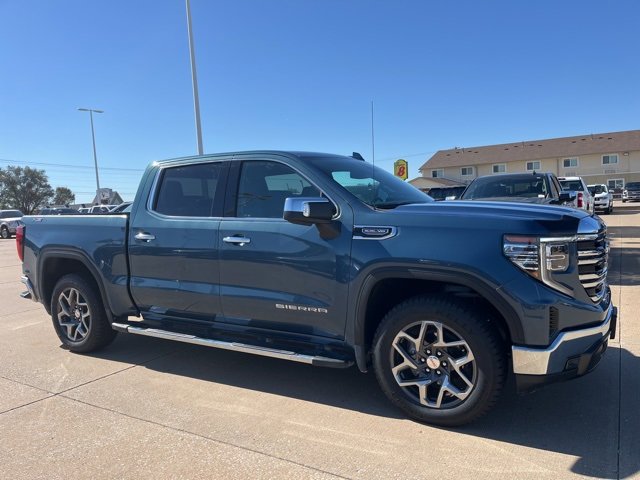 Used 2024 GMC Sierra 1500 SLT