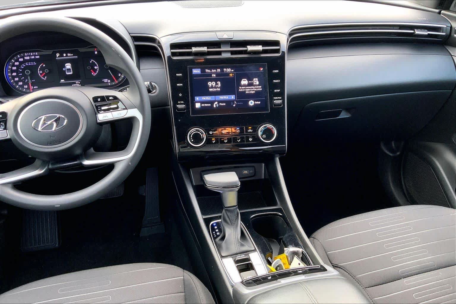 Used 2023 Hyundai Santa Cruz SEL AWD/4WD image 7