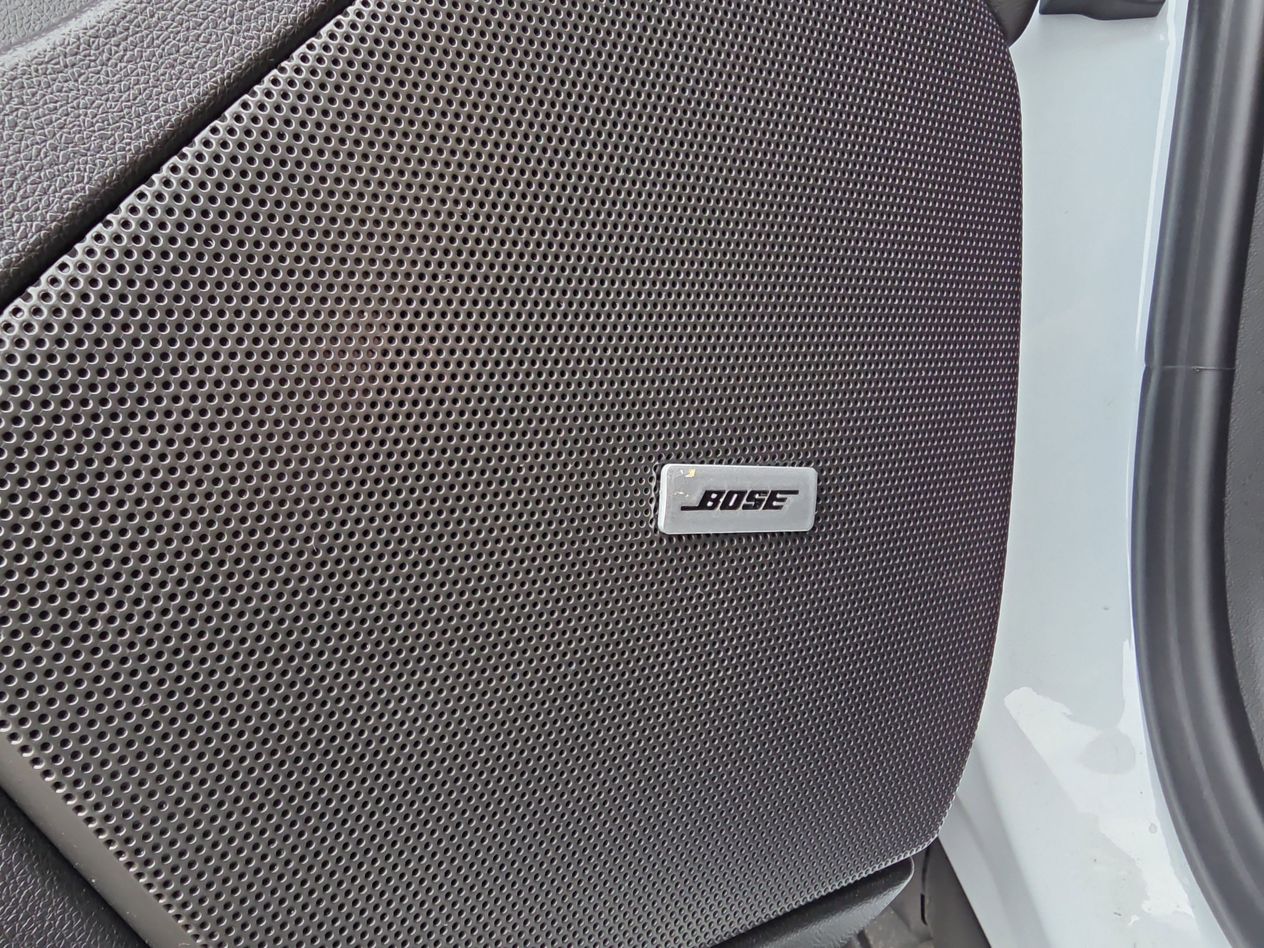 Used 2025 Cadillac XT6 Sport w/ Platinum Package image 15