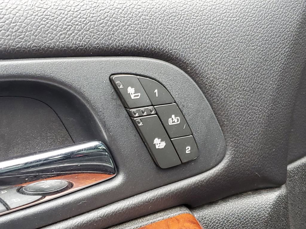 Used 2011 Chevrolet Silverado 2500 LTZ w/ LTZ Plus Package AWD/4WD image 22