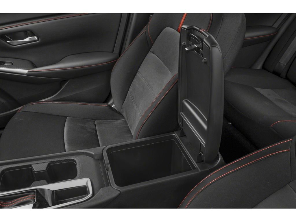 Used 2025 Nissan Sentra SR w/ SR Premium Package FWD image 14