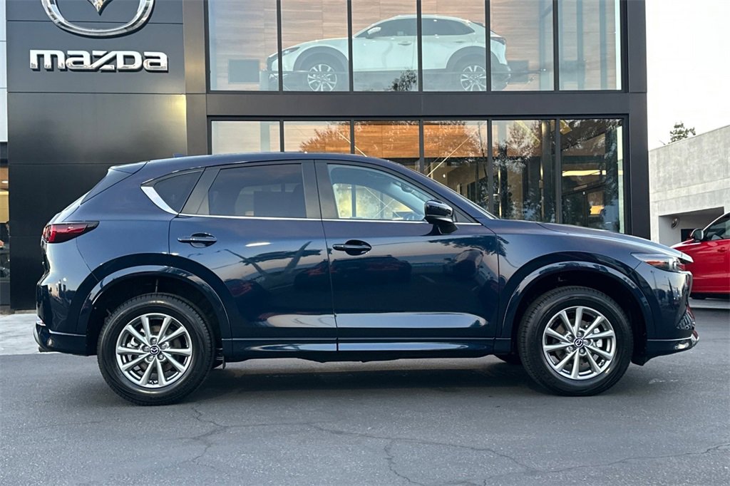 New 2025 MAZDA CX-5 AWD 2.5 S w/ Preferred Package image 4