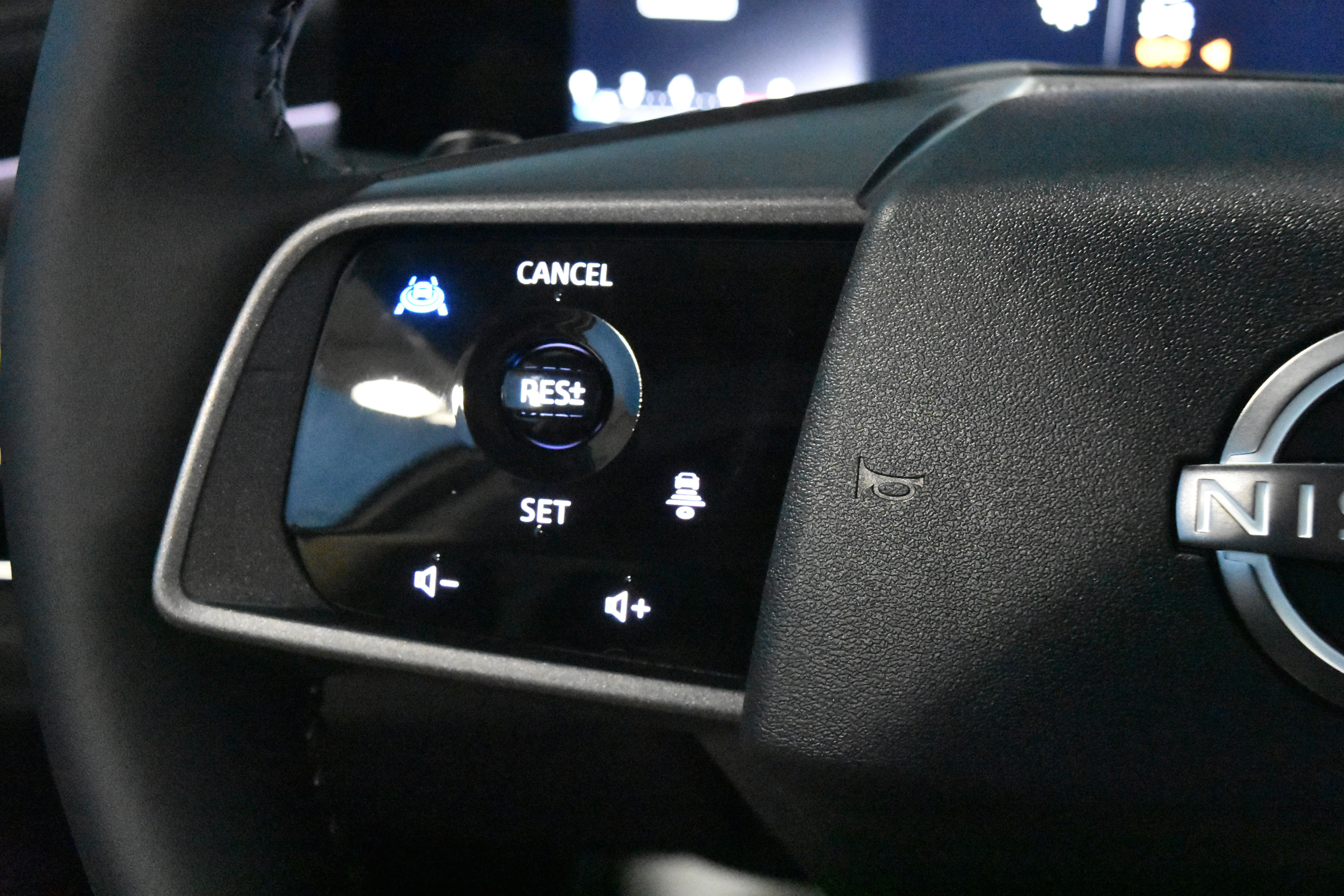 New 2026 Nissan Murano Platinum w/ Cargo Package AWD/4WD image 7