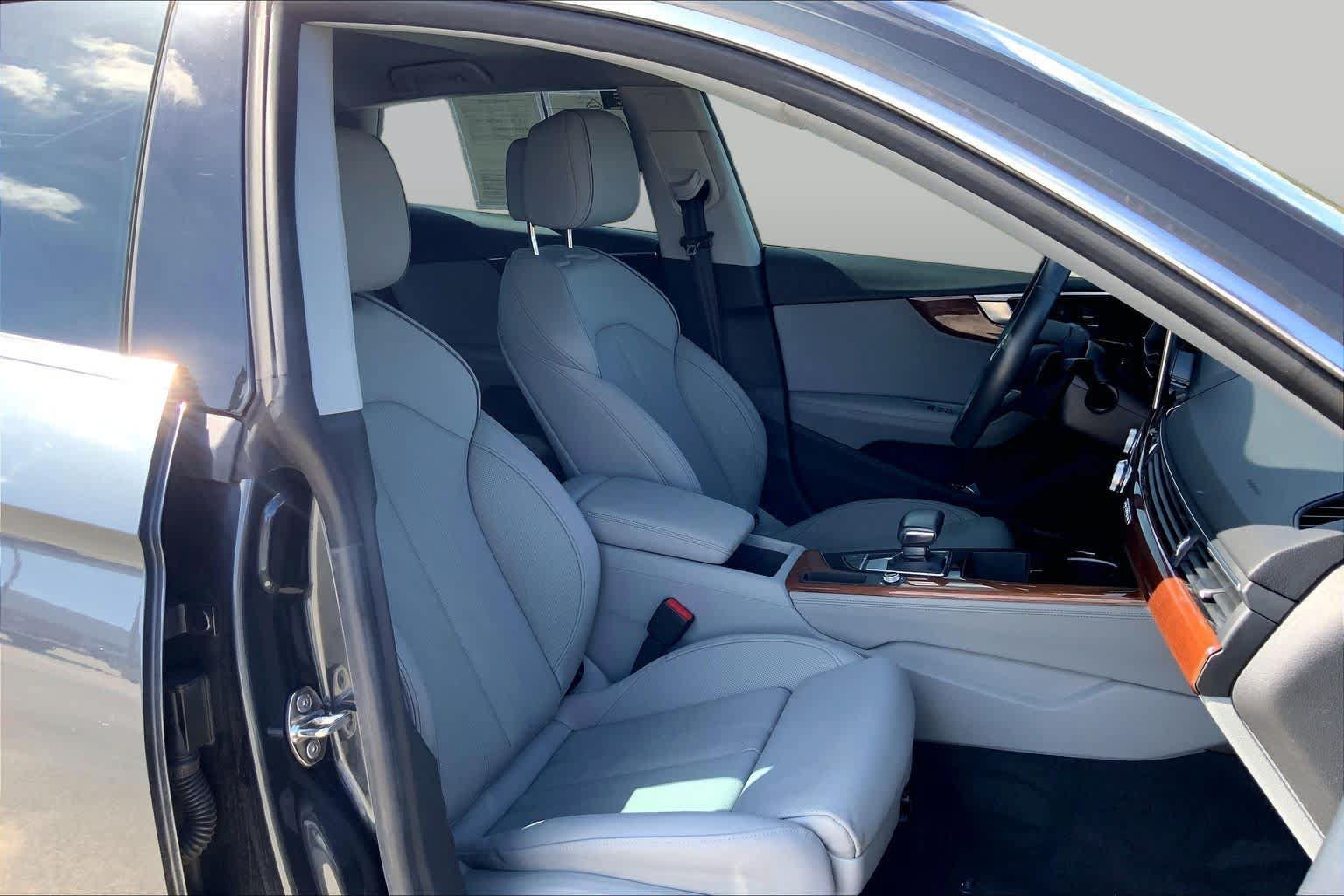 Used 2023 Audi A5 2.0T Premium Plus w/ Premium Plus AWD/4WD image 9