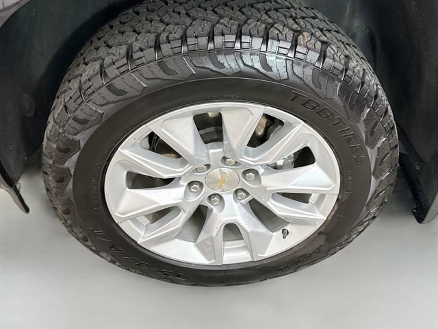 Used 2023 Chevrolet Silverado 1500 Custom AWD/4WD image 30