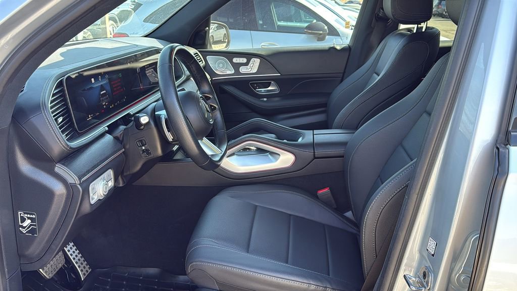 Certified 2025 Mercedes-Benz GLS 450 4MATIC image 18