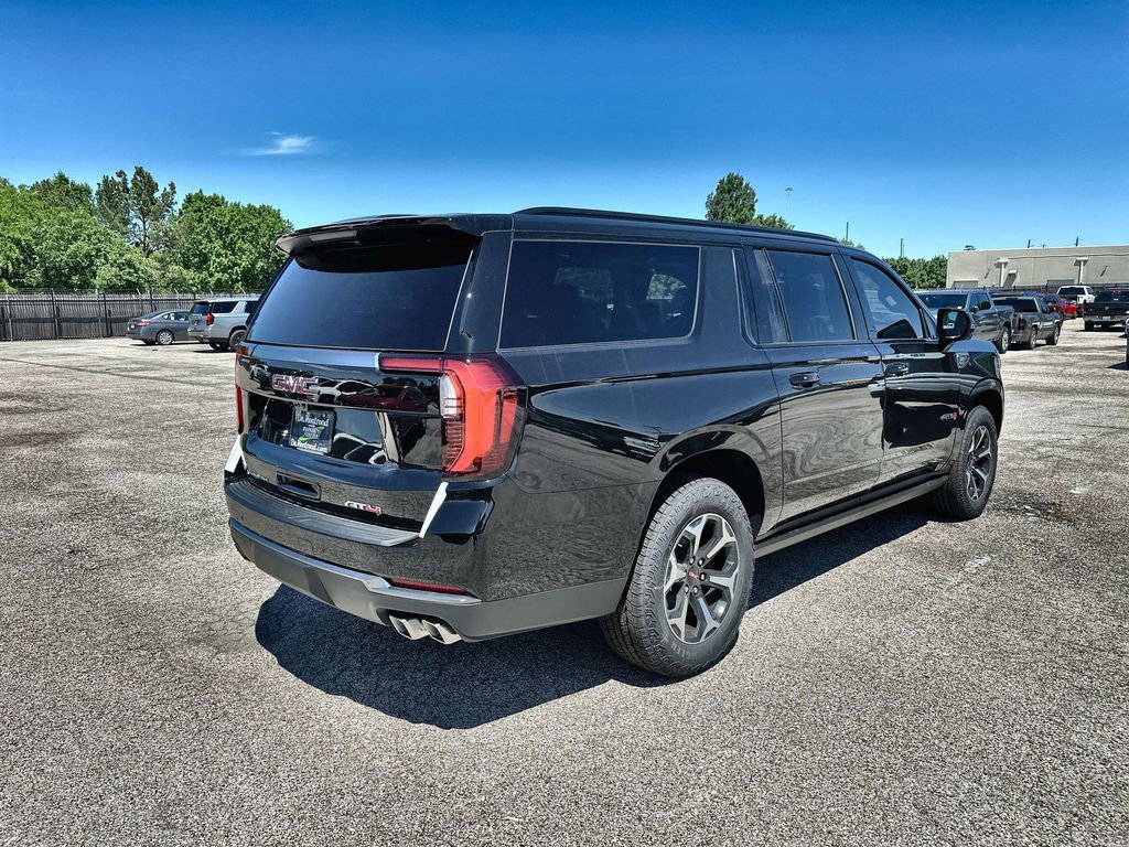 New 2026 GMC Yukon XL AT4 w/ AT4 Premium Plus Package AWD/4WD image 11