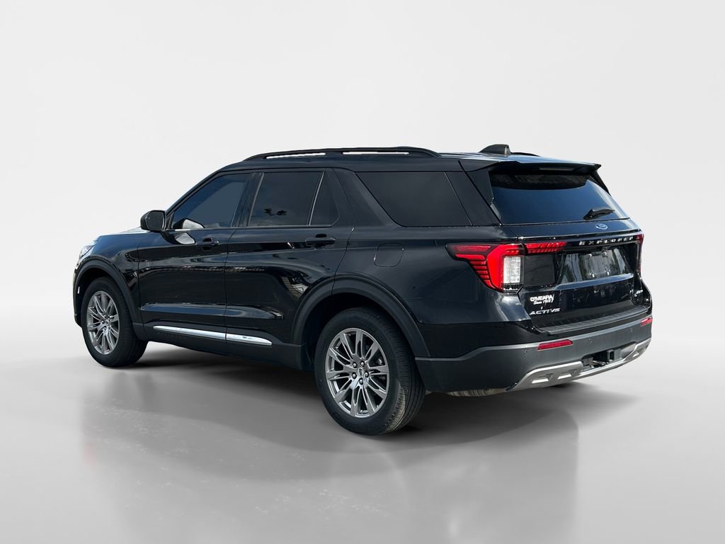 Used 2025 Ford Explorer Active w/ Active Comfort Package AWD/4WD image 3