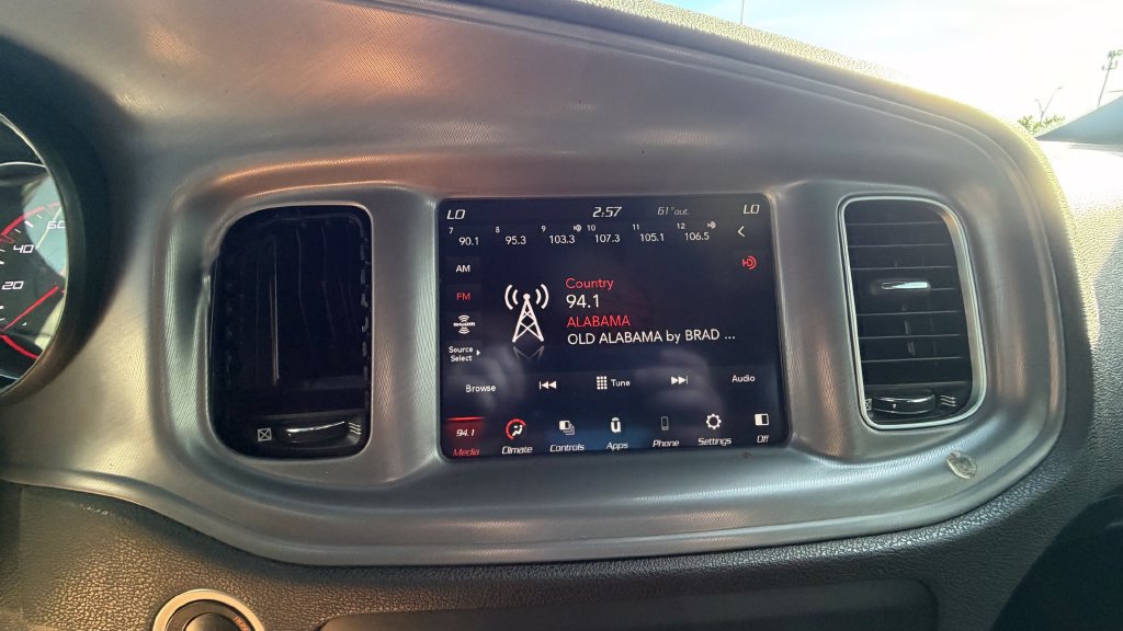 Certified 2023 Dodge Charger GT w/ Technology Group RWD image 29