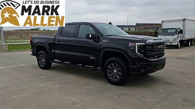 Used 2024 GMC Sierra 1500 AT4 w/ Technology Package AWD/4WD image 2