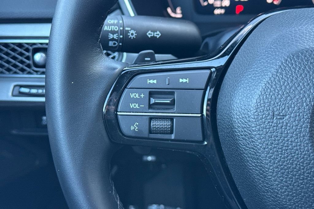 Certified 2024 Acura Integra Base image 28