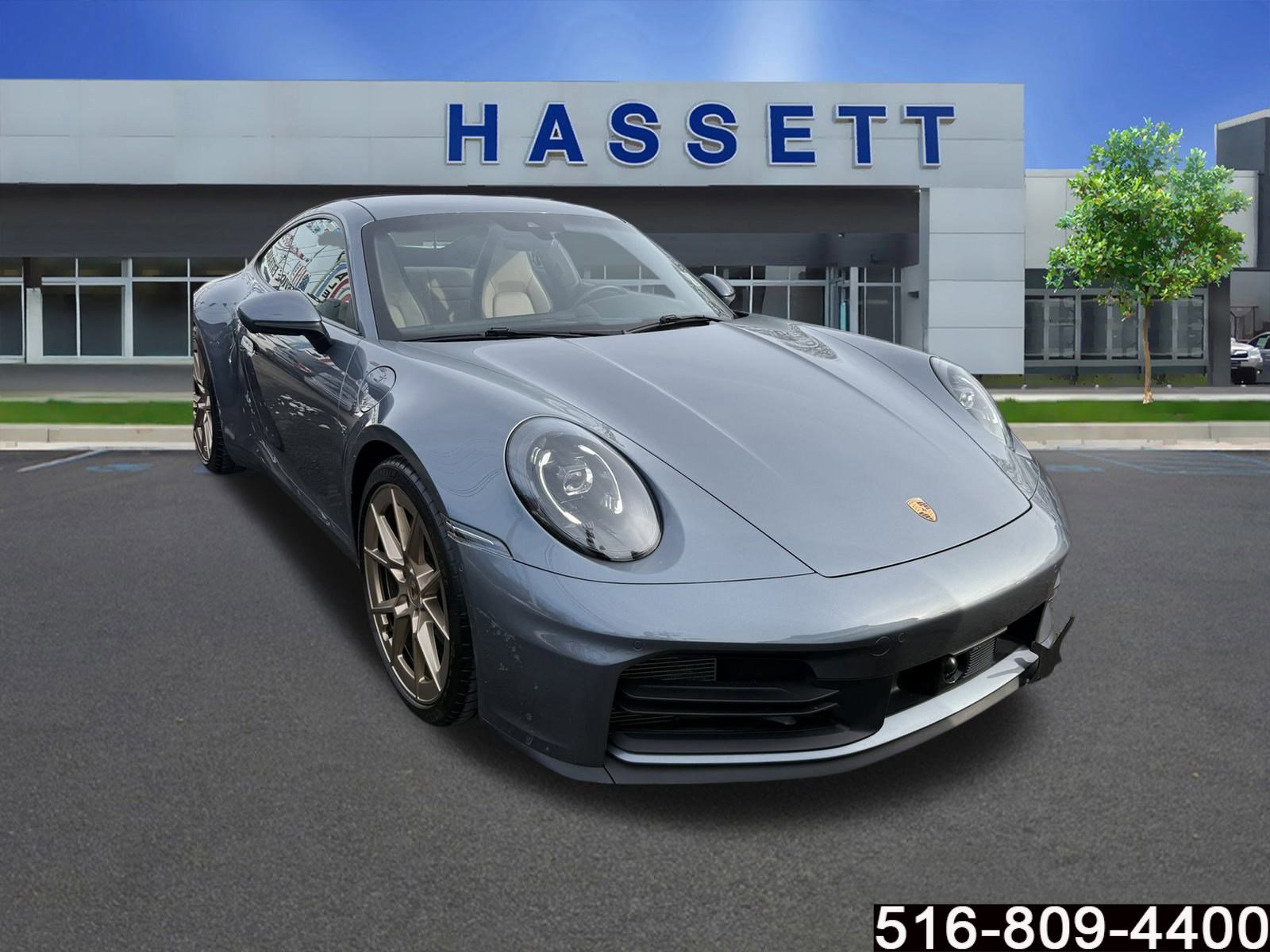 Used 2025 Porsche 911 Carrera image 1