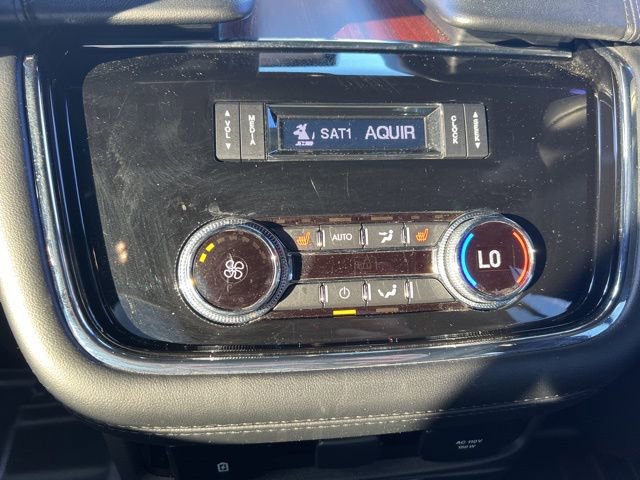 Used 2021 Lincoln Navigator 2WD image 23