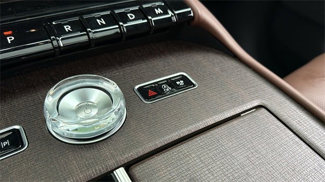 New 2025 Lincoln Navigator L Reserve image 27