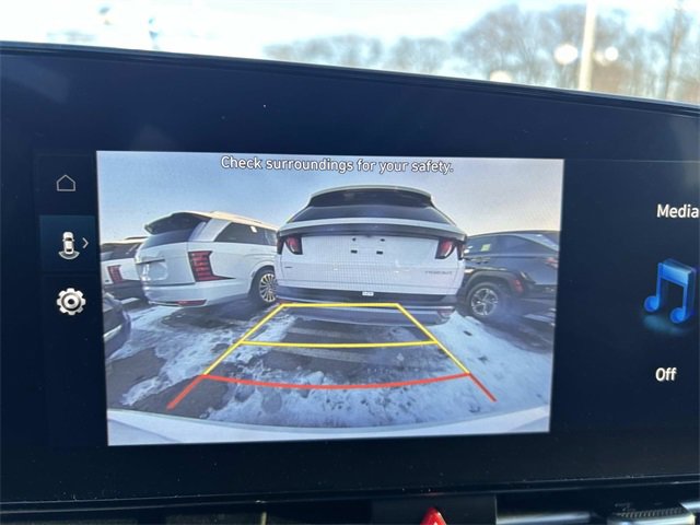 Certified 2024 Hyundai Elantra SEL w/ Convenience Package image 33