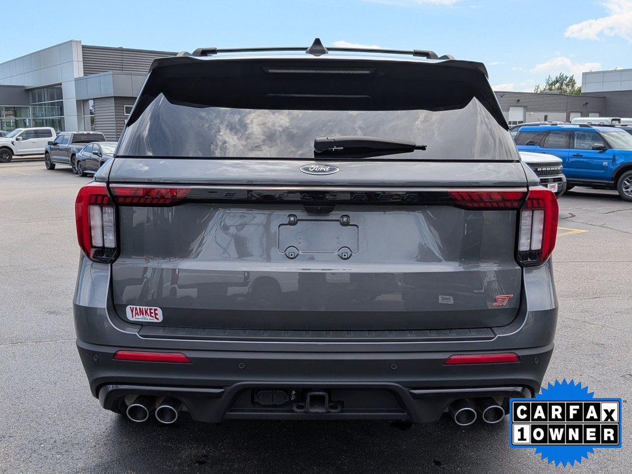 Certified 2025 Ford Explorer ST AWD/4WD image 5