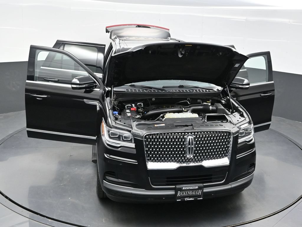 Used 2022 Lincoln Navigator Reserve AWD/4WD image 38