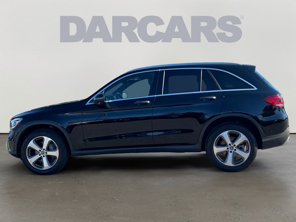 Used 2022 Mercedes-Benz GLC 300 4MATIC image 3