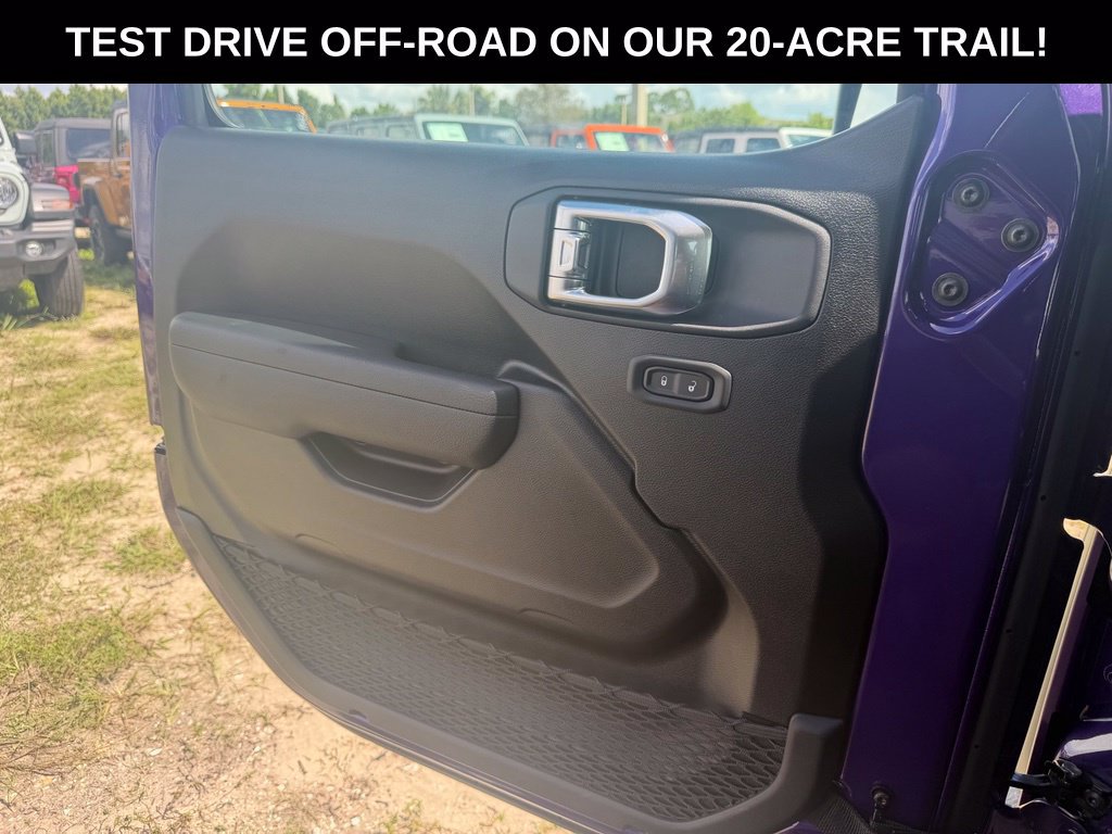 New 2026 Jeep Gladiator Sport AWD/4WD image 25