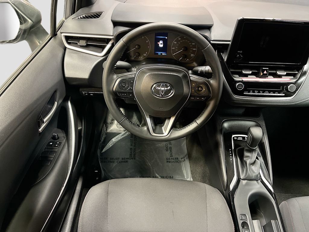 Used 2025 Toyota Corolla SE image 21