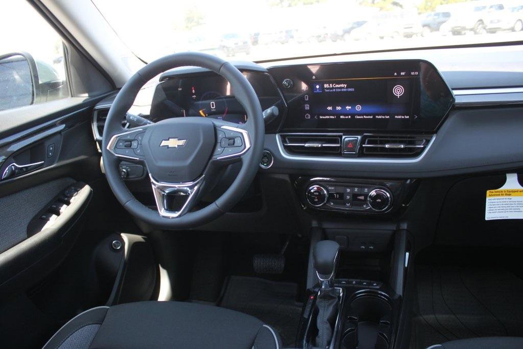 New 2026 Chevrolet TrailBlazer LT w/ Convenience Package image 9