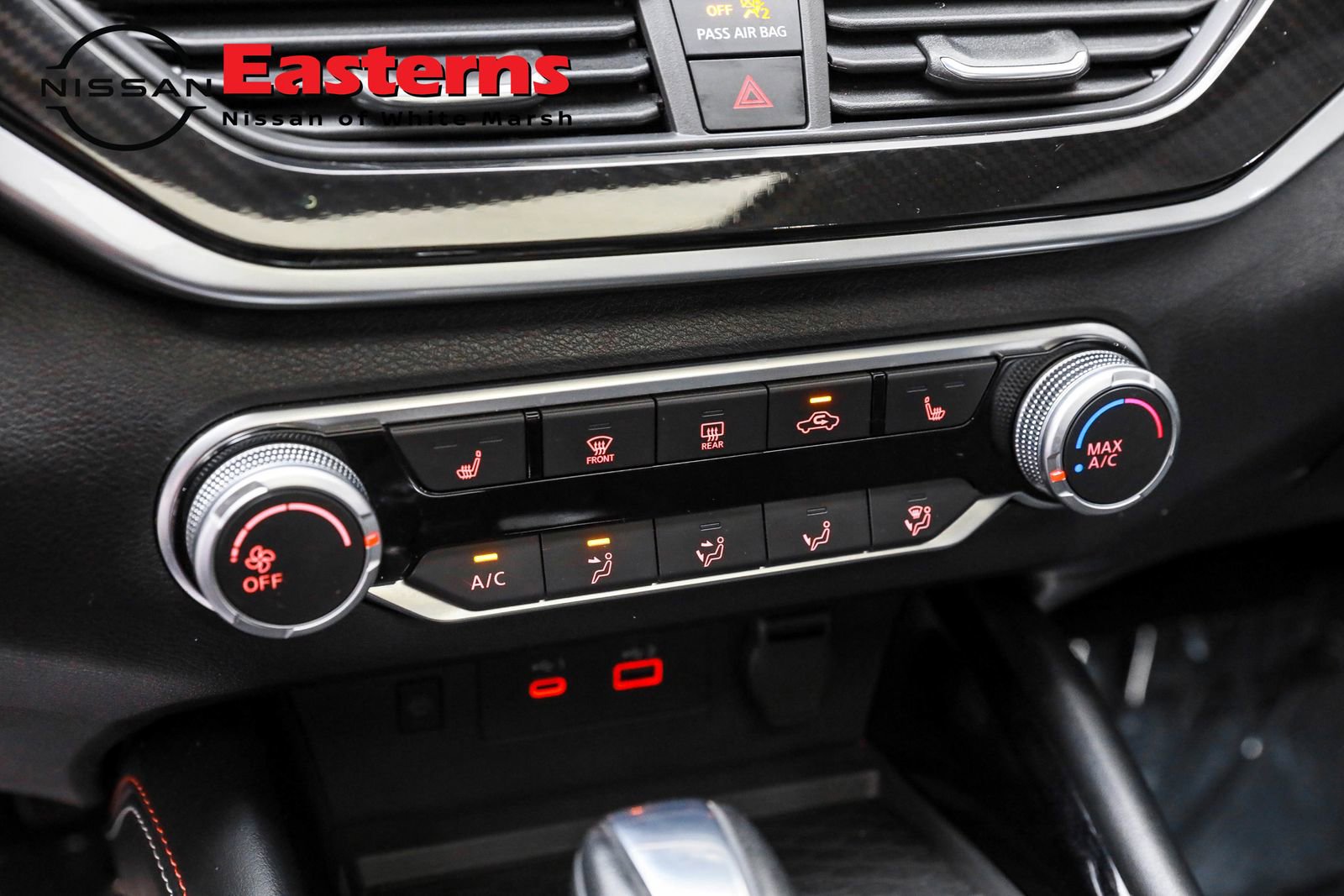 Used 2023 Nissan Altima 2.5 SR w/ SR Premium Package image 23