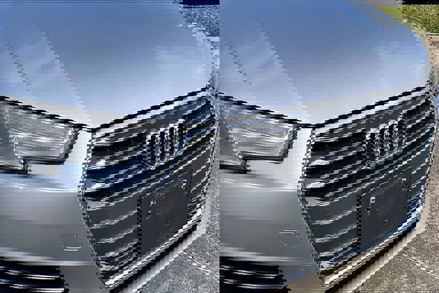 Used 2017 Audi A4 2.0T Ultra Premium w/ Convenience Package image 27