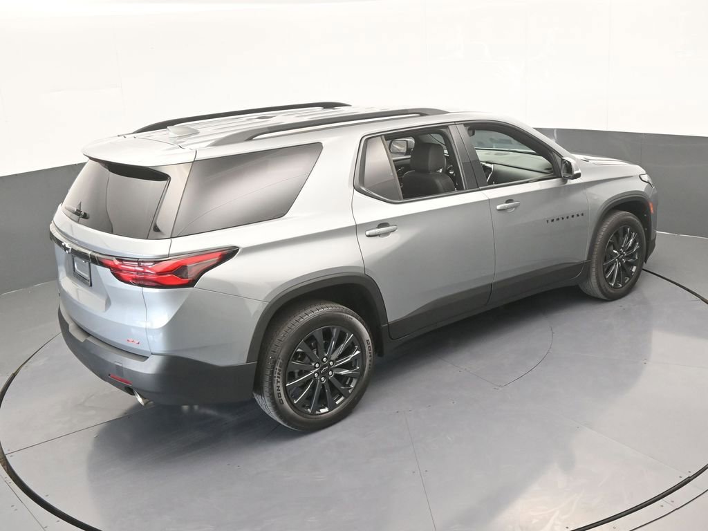 Used 2023 Chevrolet Traverse RS image 60