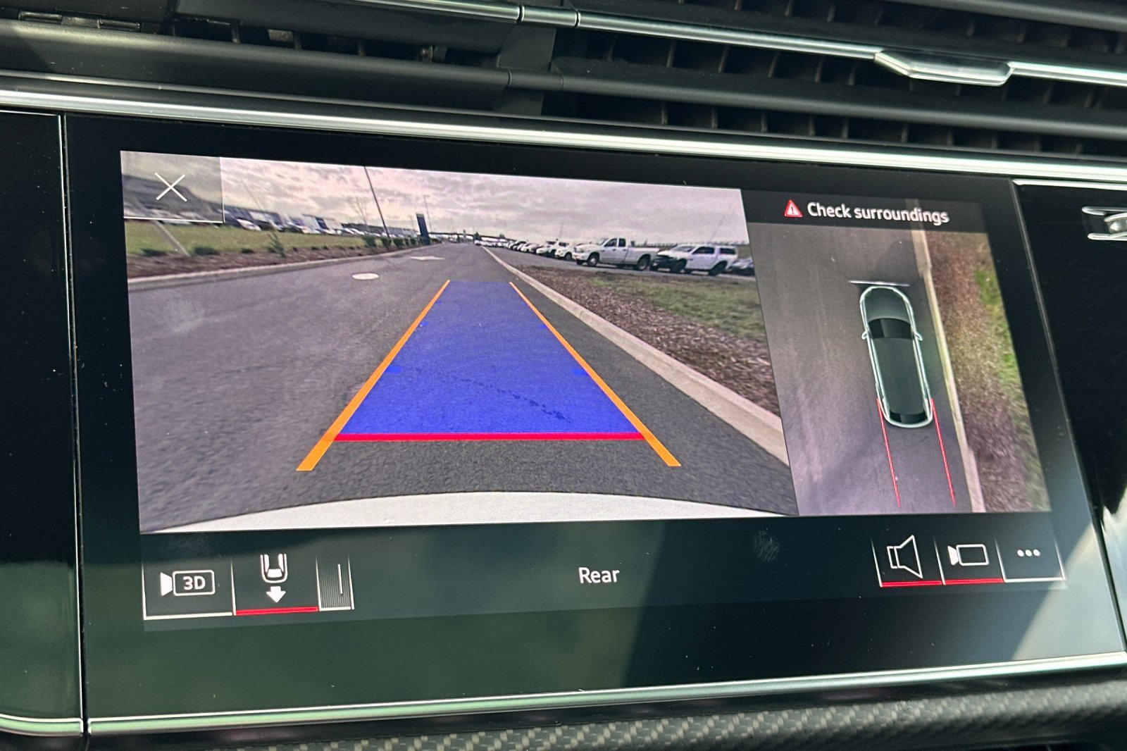 Used 2023 Audi RS Q8 image 23