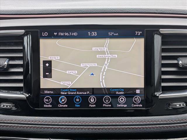 Used 2020 Chrysler Pacifica Limited image 14